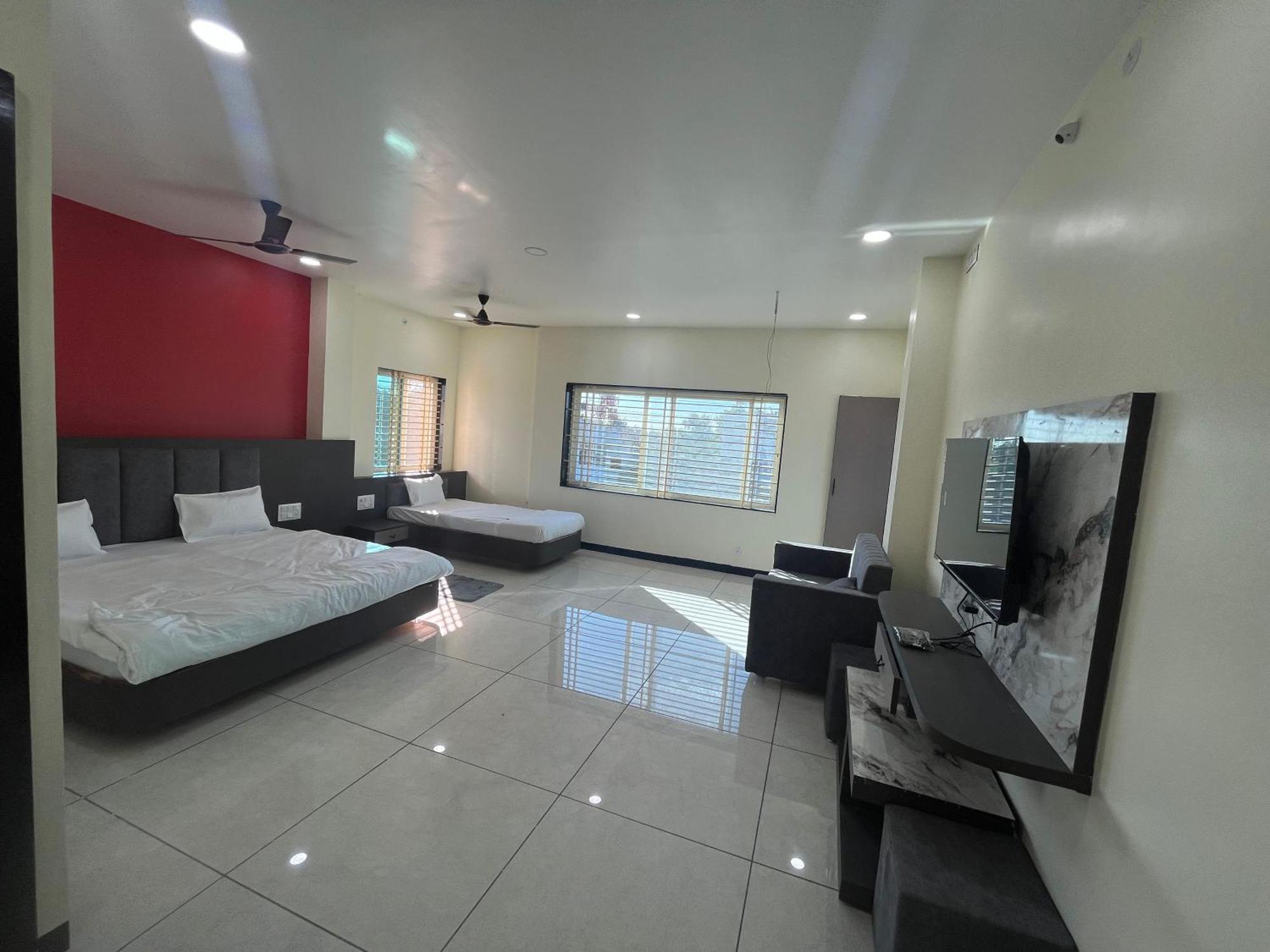 Yashomati Hotel Maheshwar Exterior photo